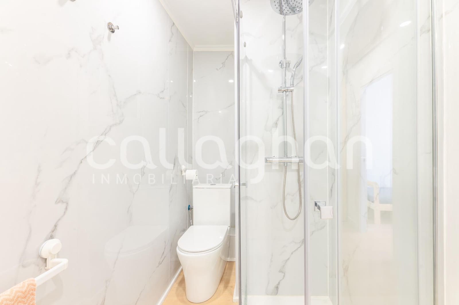 Appartement de 3 chambres à louer à Valence ville - 1 200 € (Ref: 9876613)