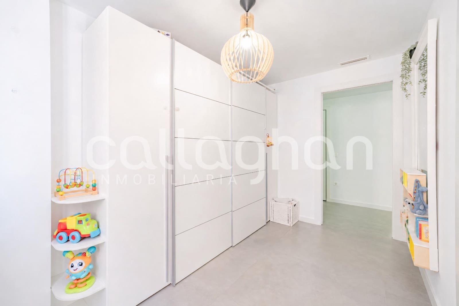 3 sypialnia Mieszkanie na sprzedaż w Miasto Walencja z garażem - 350 000 € (Ref: 9879013)