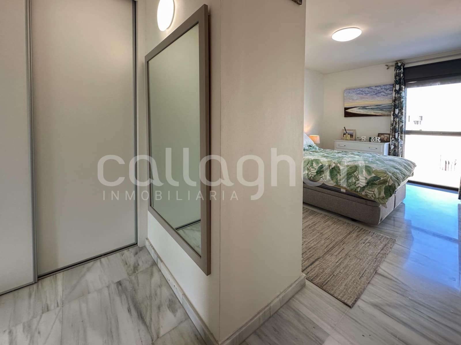4 bedroom Terraced Villa for rent in Paterna with pool garage - € 2,800 (Ref: 9882086)