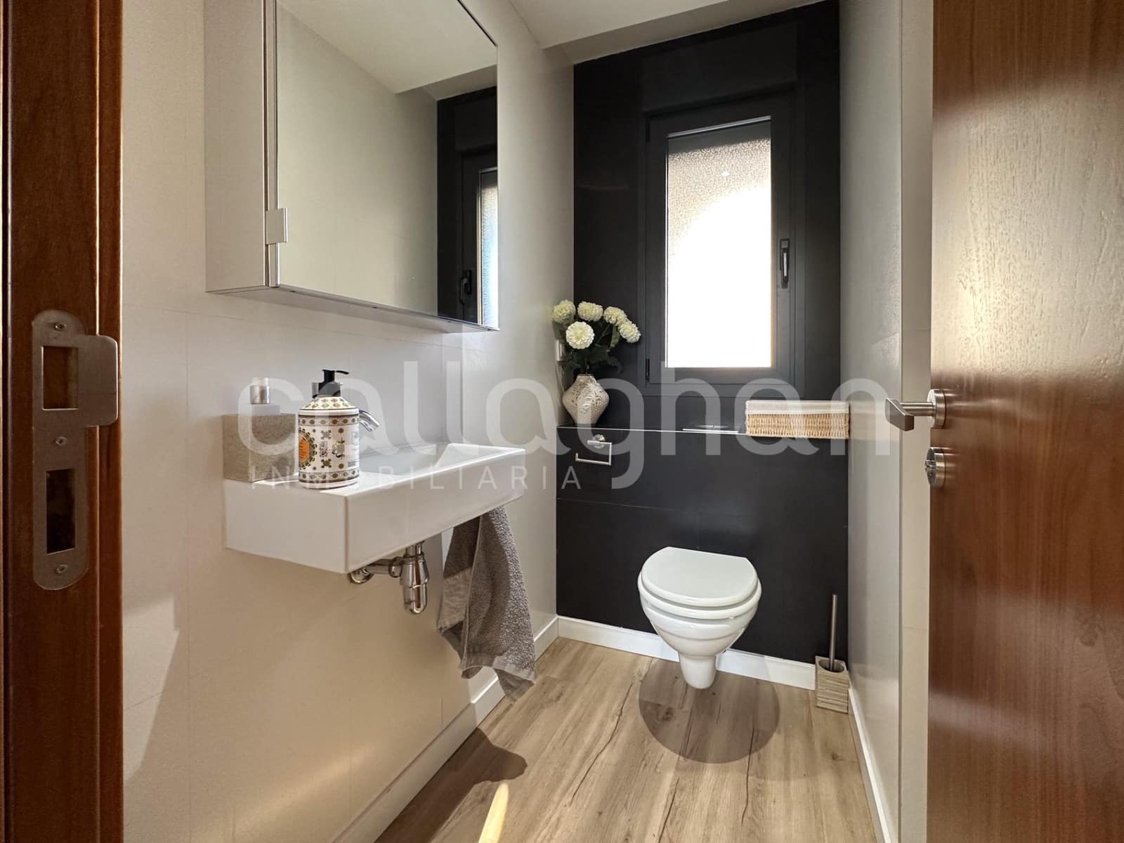 4 bedroom Terraced Villa for rent in Paterna with pool garage - € 2,800 (Ref: 9882086)