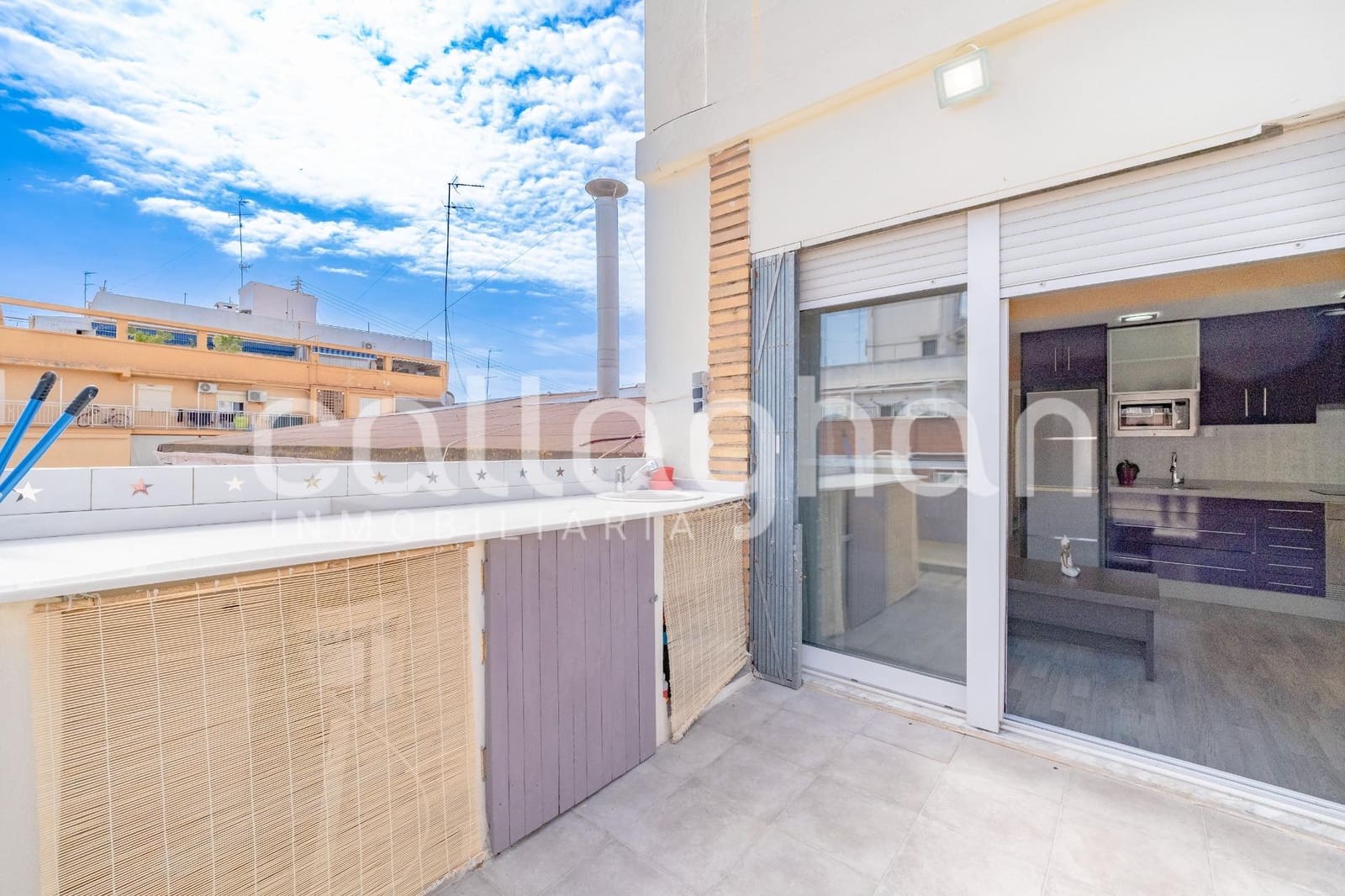 1 makuuhuone Kattohuoneisto vuokrattavana paikassa Valencia kaupunki - 1 500 € (Ref: 9885016)