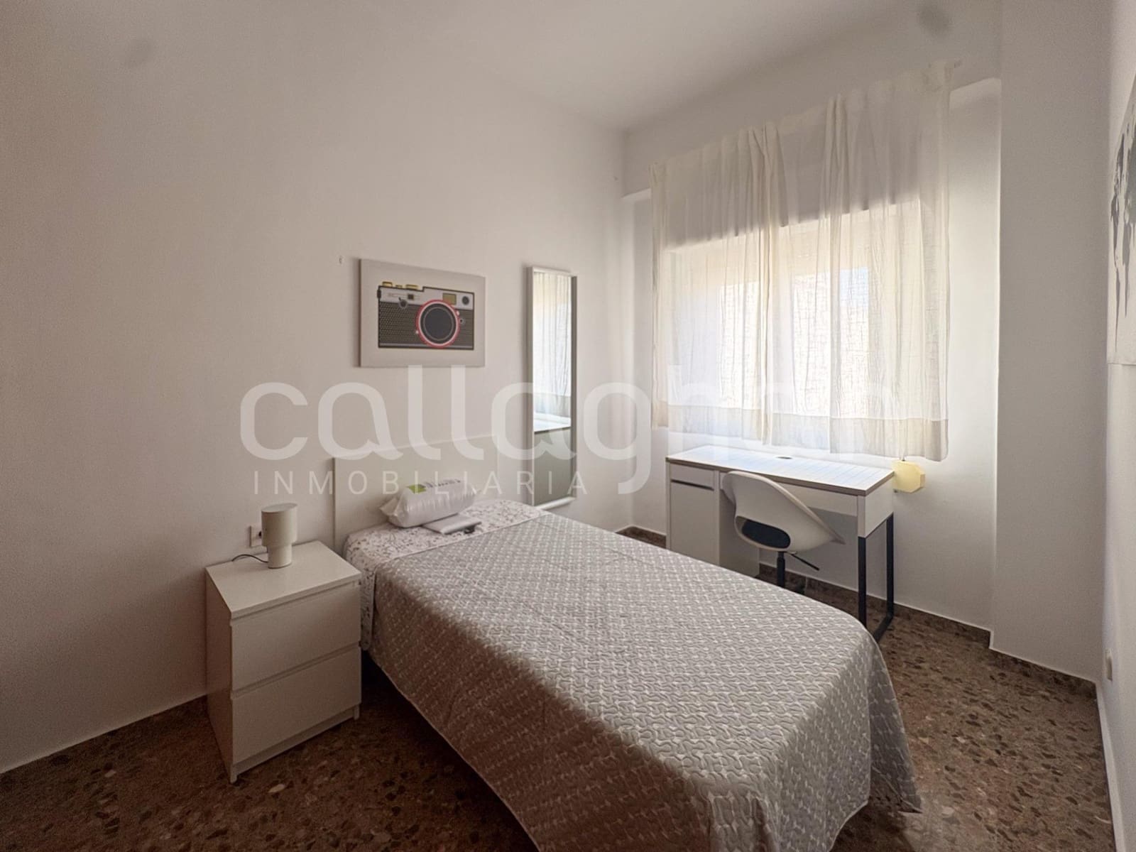 4 camera da letto Appartamento da affittare in Valencia citta - 1.400 € (Rif: 9885017)