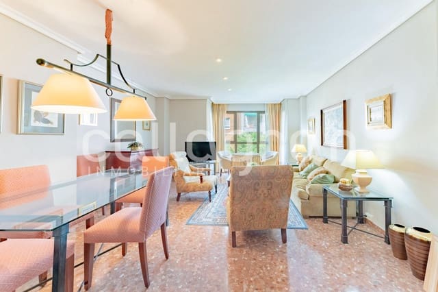 3 camera da letto Appartamento da affittare in La Petxina, Valencia città - 1.800 € (Rif: 9885018)