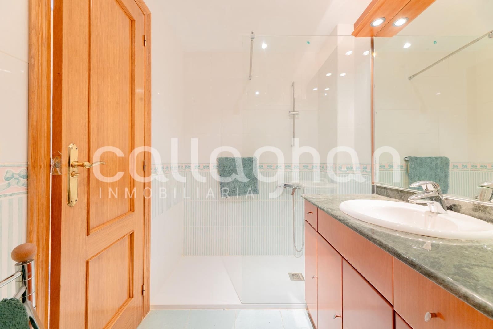 3 camera da letto Appartamento da affittare in Valencia citta - 1.800 € (Rif: 9885018)