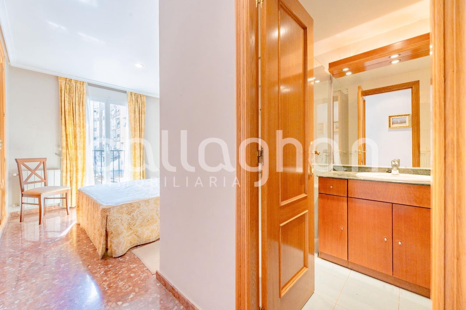 3 camera da letto Appartamento da affittare in Valencia citta - 1.800 € (Rif: 9885018)