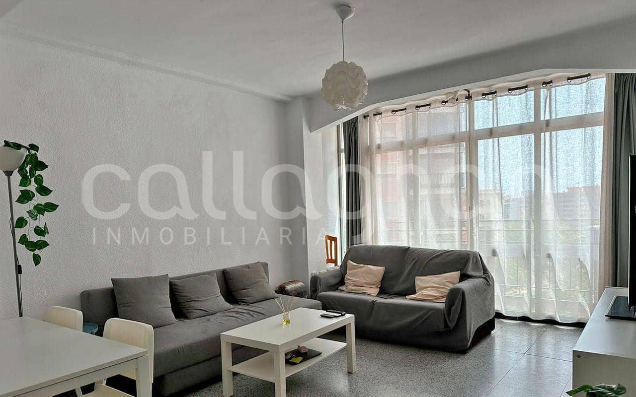 4 bedroom Flat for sale in Valencia city - € 430,000 (Ref: 9894072)