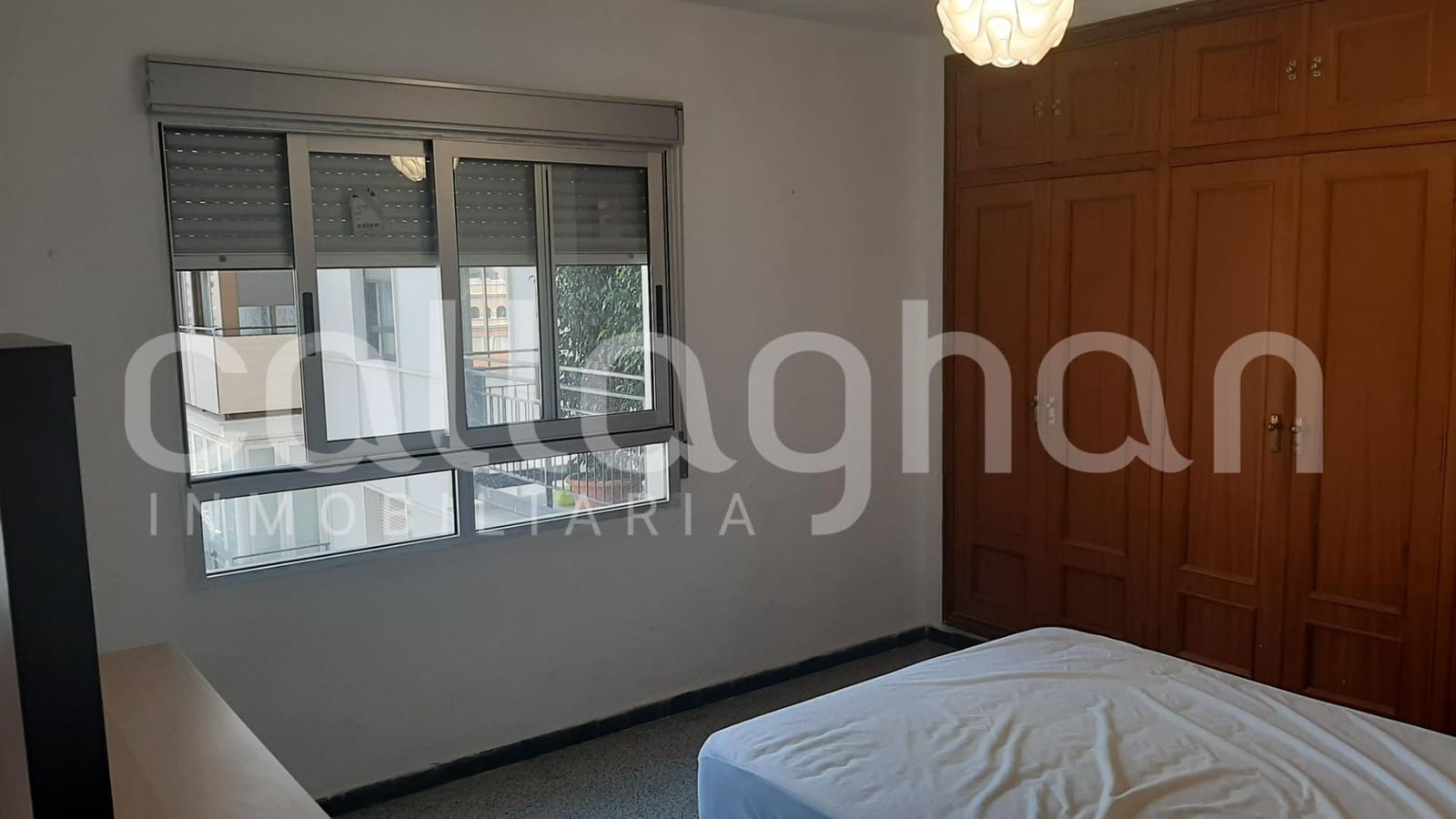 4 bedroom Flat for sale in Valencia city - € 430,000 (Ref: 9894072)