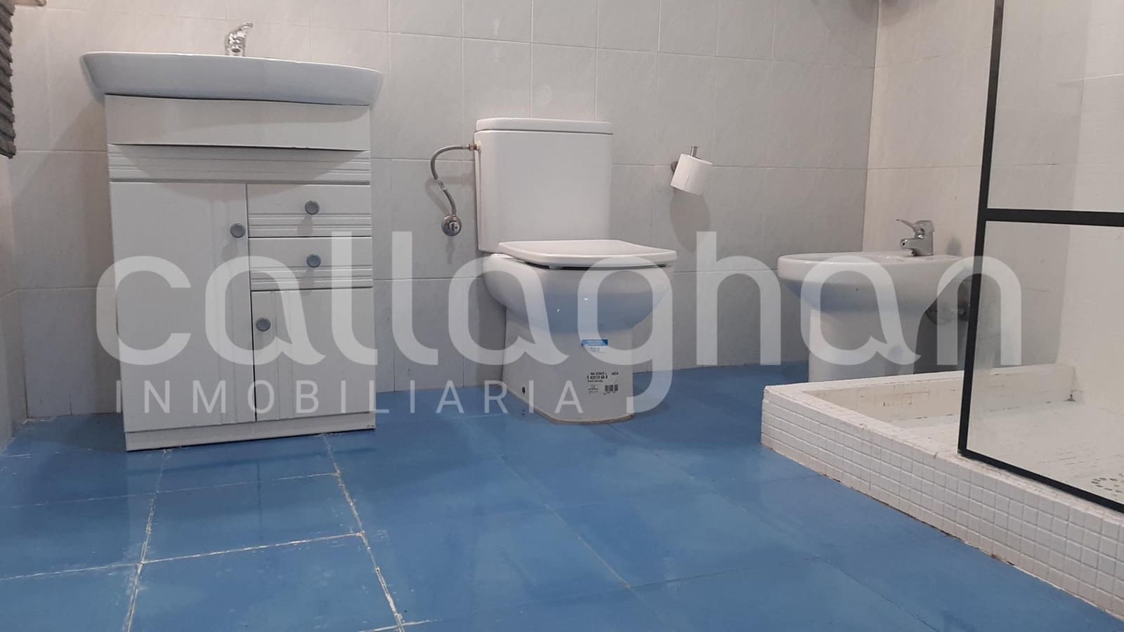 4 bedroom Flat for sale in Valencia city - € 430,000 (Ref: 9894072)