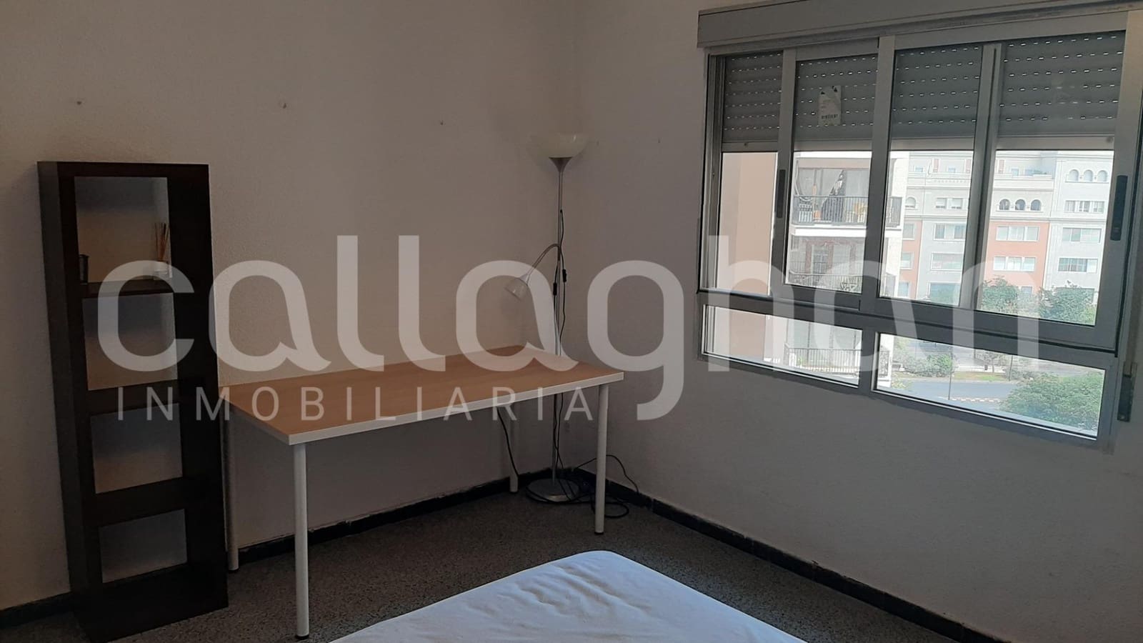 4 bedroom Flat for sale in Valencia city - € 430,000 (Ref: 9894072)