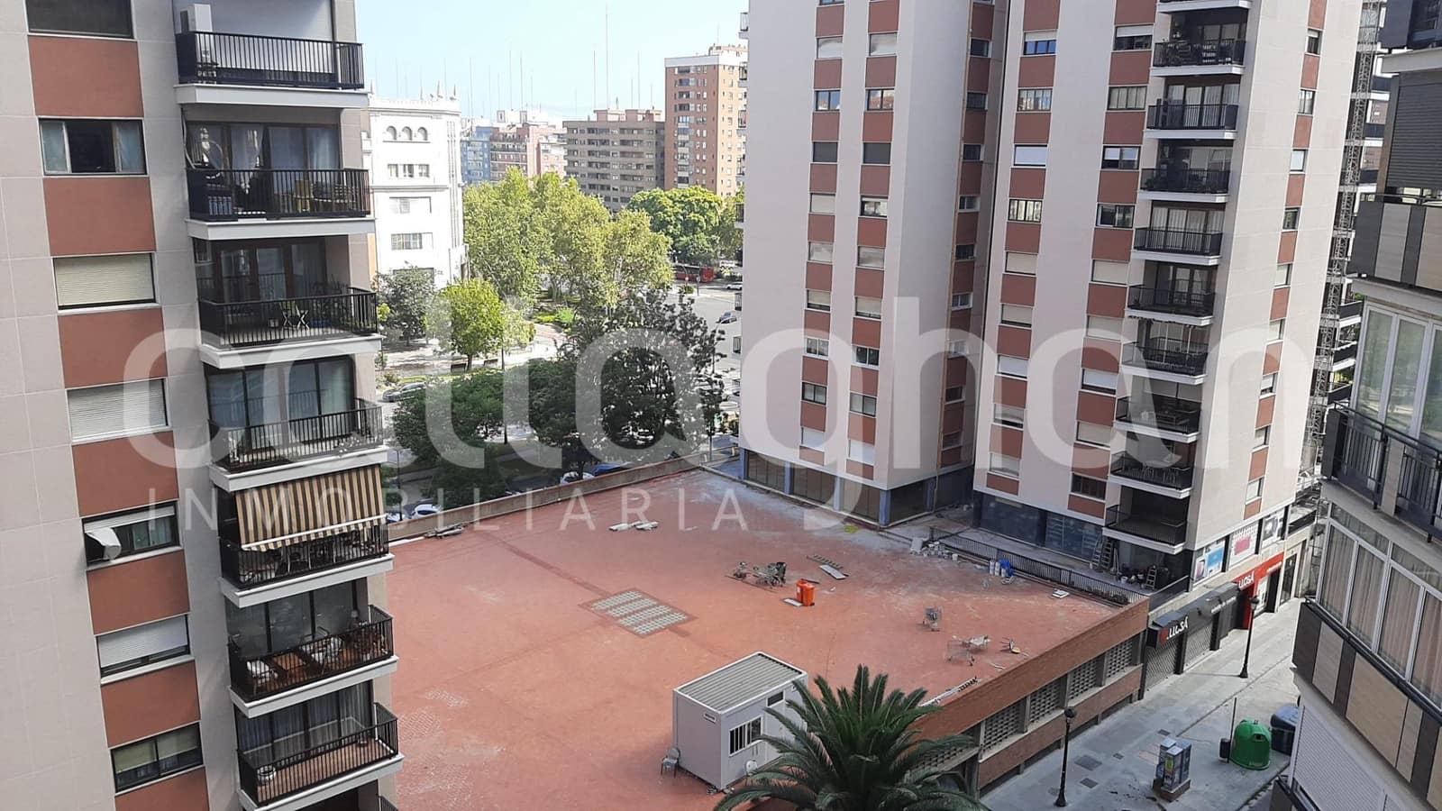4 bedroom Flat for sale in Valencia city - € 430,000 (Ref: 9894072)