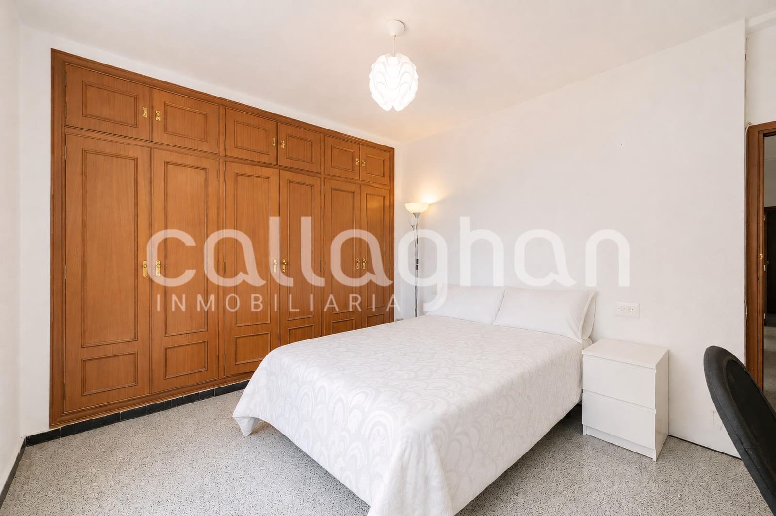4 bedroom Flat for sale in Valencia city - € 430,000 (Ref: 9894072)