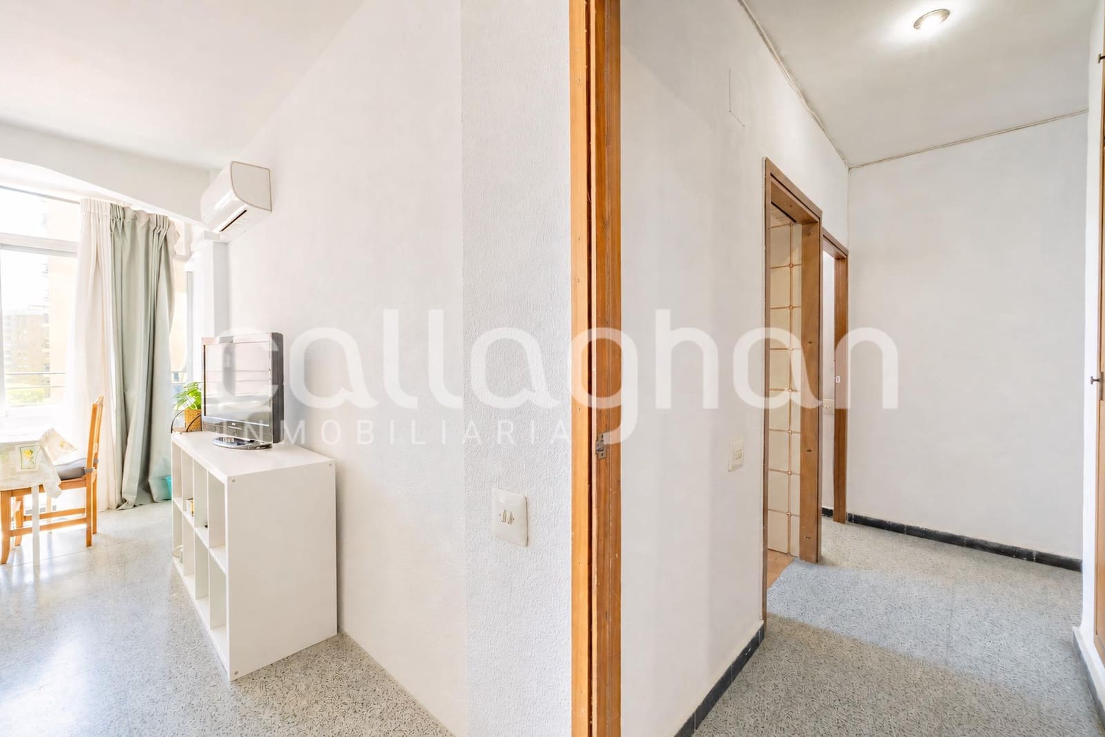 4 bedroom Flat for sale in Valencia city - € 430,000 (Ref: 9894072)