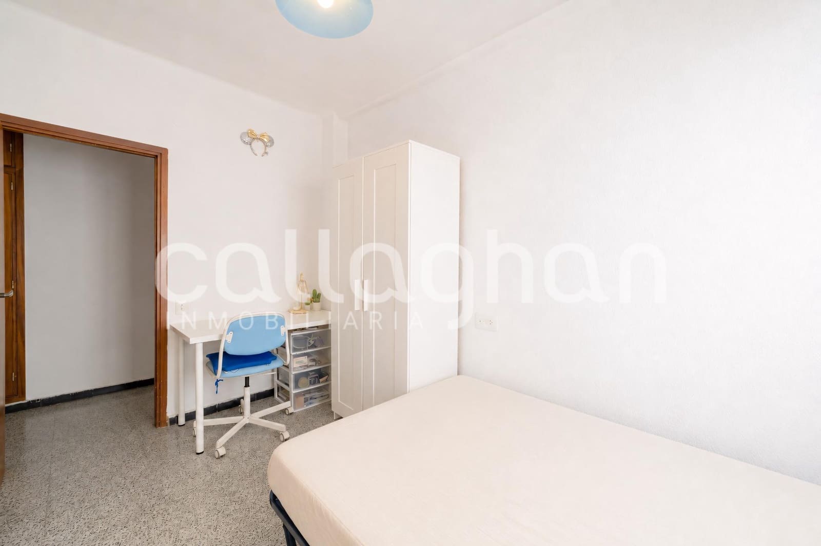 4 bedroom Flat for sale in Valencia city - € 430,000 (Ref: 9894072)