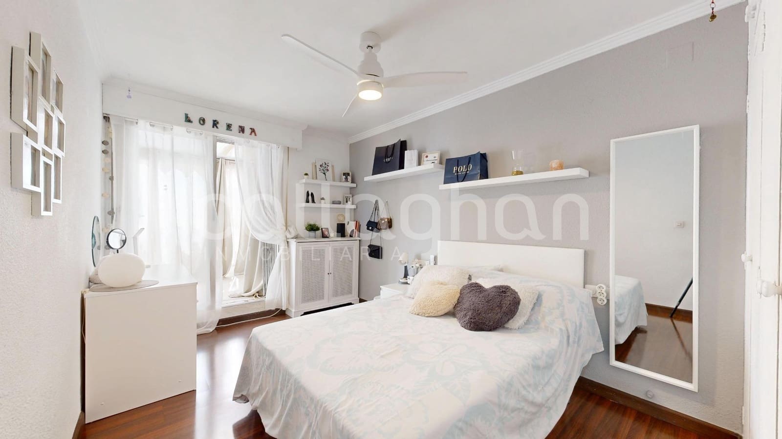 4 slaapkamer Flat te koop in Valencia stad met garage - € 790.000 (Ref: 9894074)