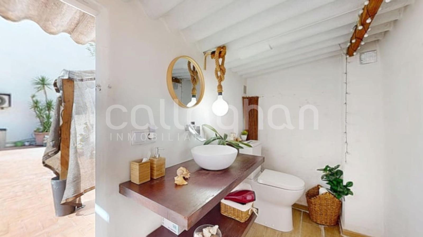4 slaapkamer Flat te koop in Valencia stad met garage - € 790.000 (Ref: 9894074)