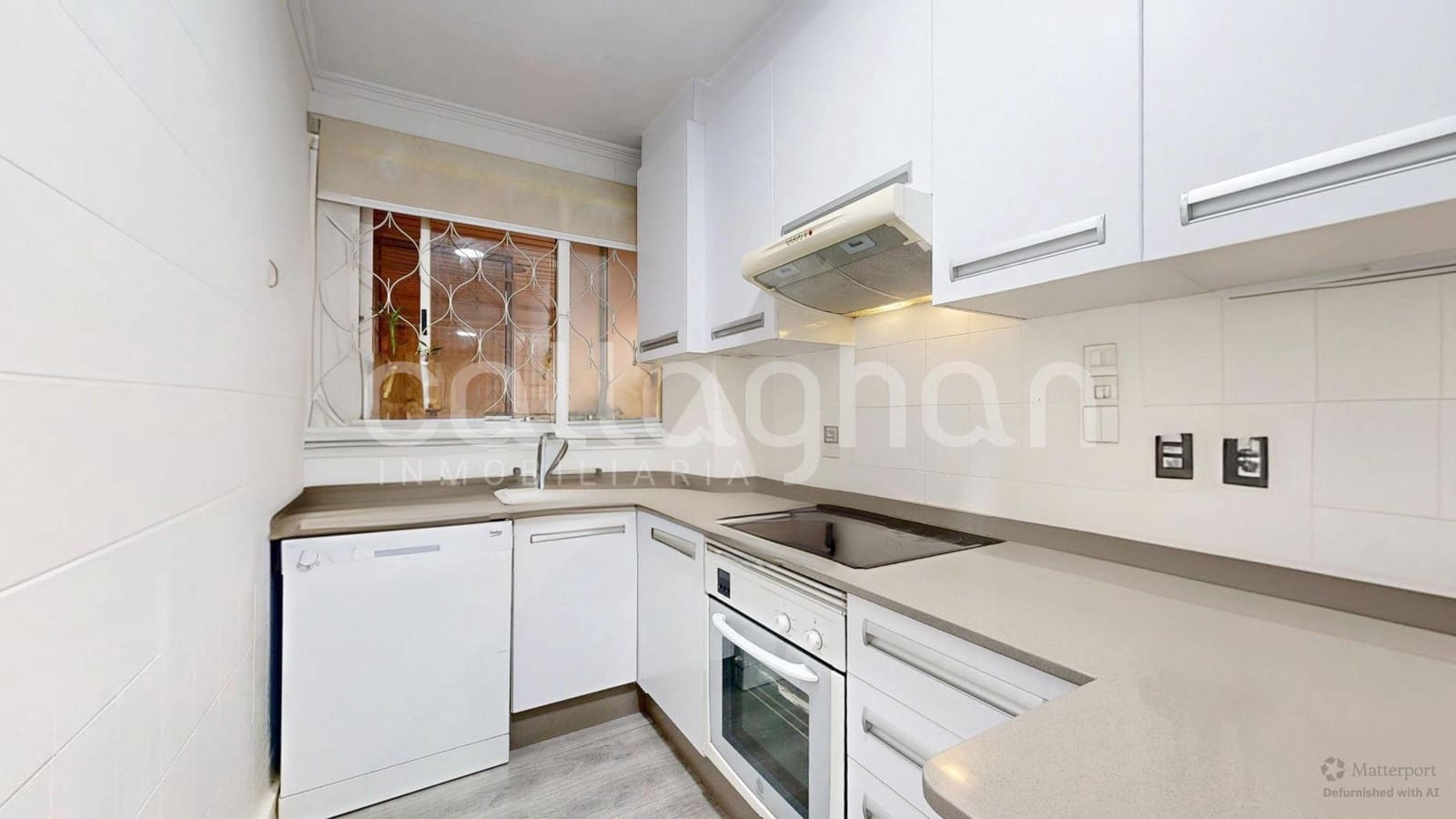 4 slaapkamer Flat te koop in Valencia stad met garage - € 790.000 (Ref: 9894074)