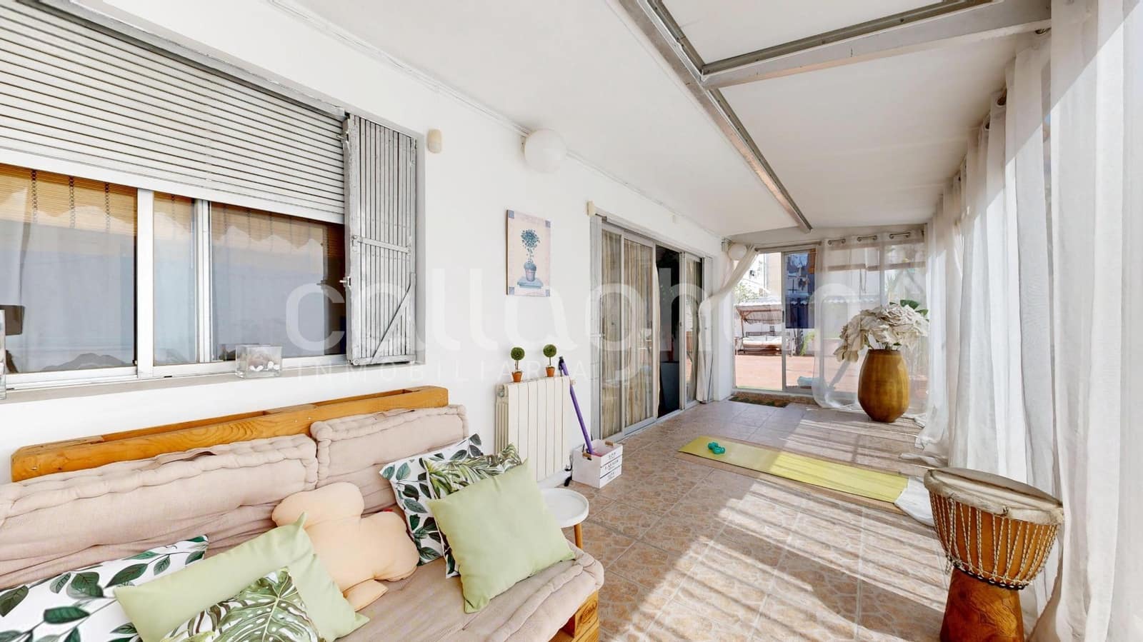 4 slaapkamer Flat te koop in Valencia stad met garage - € 790.000 (Ref: 9894074)