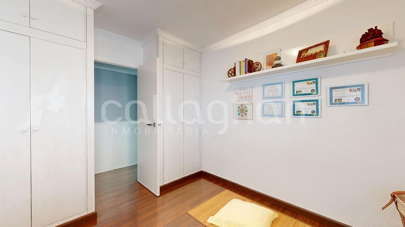 4 slaapkamer Flat te koop in Valencia stad met garage - € 790.000 (Ref: 9894074)