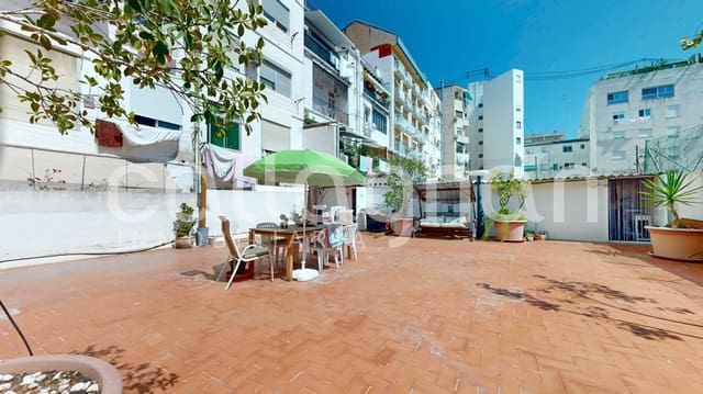 4 soveværelse Lejlighed til salg i La Gran Via, Valencia by med garage - € 790.000 (Ref: 9894074)
