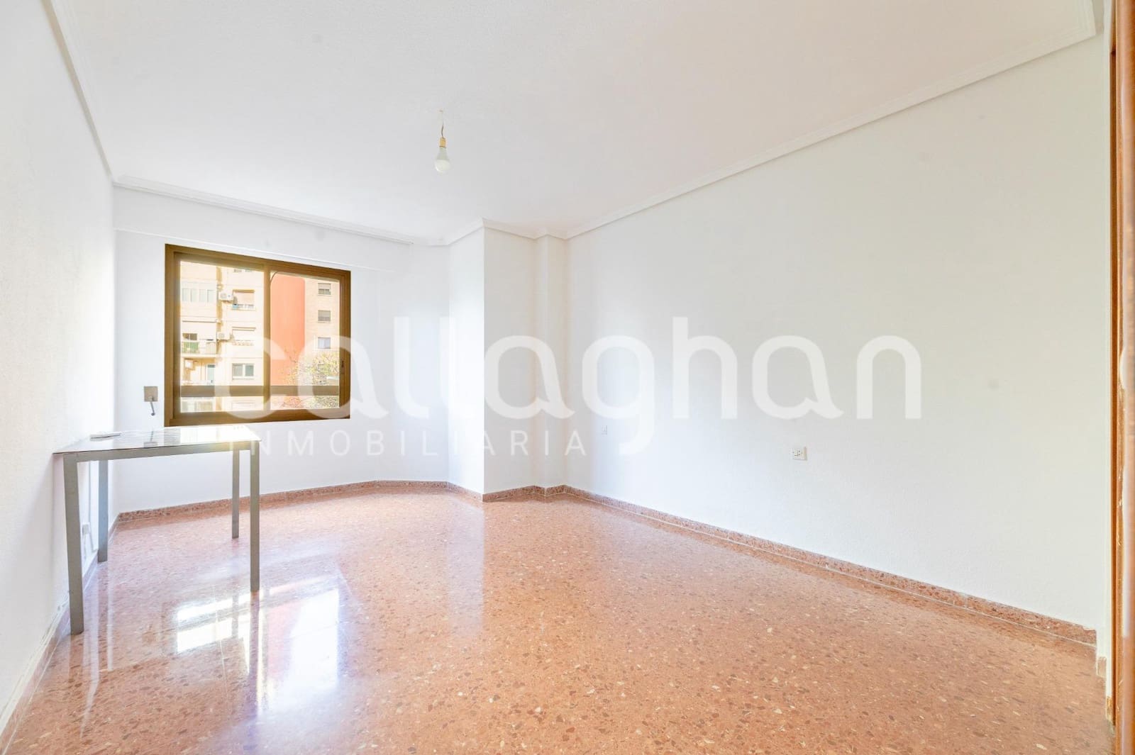 3 Zimmer Wohnung zu verkaufen in Valencia Stadt - 370.000 € (Ref: 9896223)