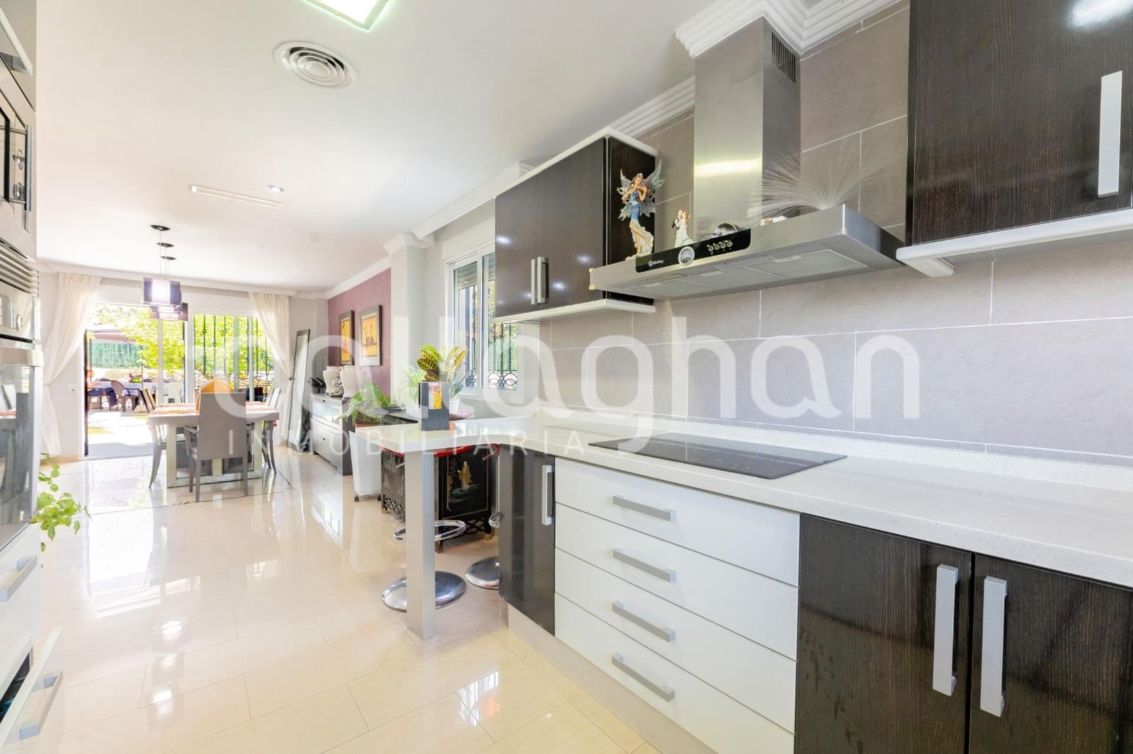 4 soverom Villa til salgs i Lliria med garasje - € 498 000 (Ref: 9904166)