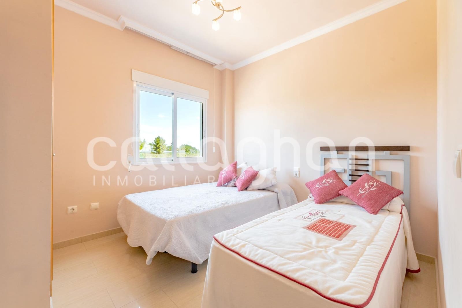 4 soverom Villa til salgs i Lliria med garasje - € 498 000 (Ref: 9904166)