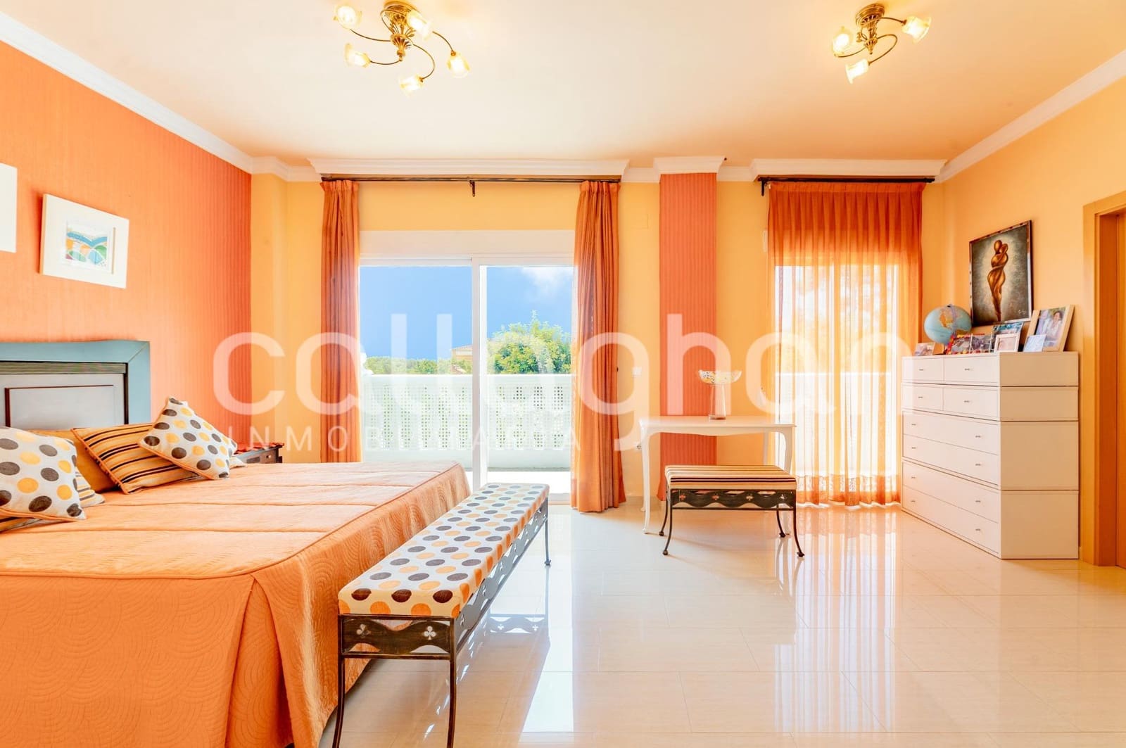 4 soverom Villa til salgs i Lliria med garasje - € 498 000 (Ref: 9904166)