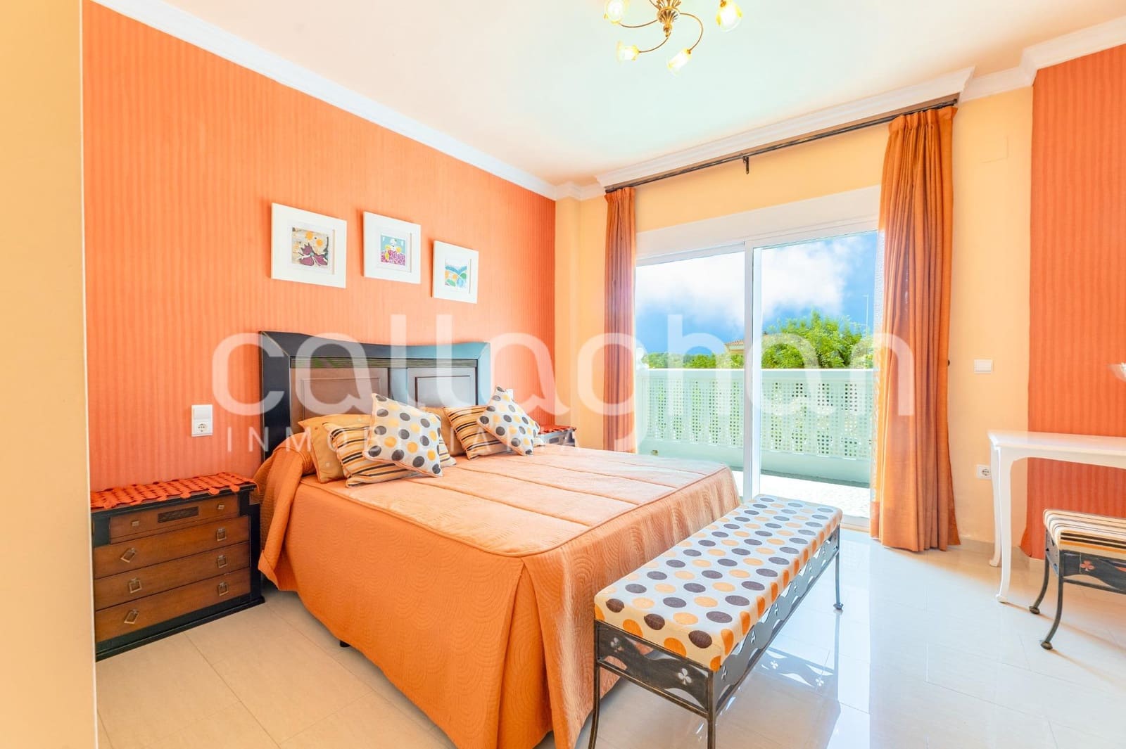 4 soverom Villa til salgs i Lliria med garasje - € 498 000 (Ref: 9904166)