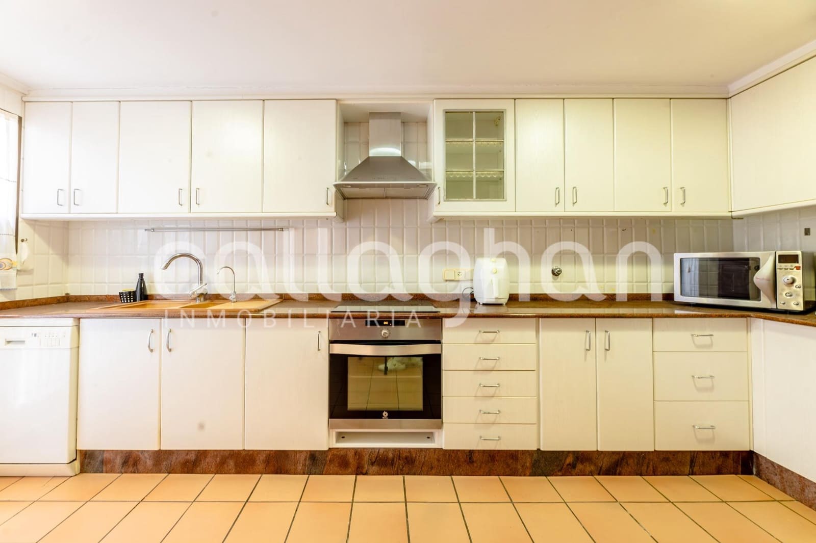 2 sovrum Lägenhet till salu i Valencia stad med garage - 439 000 € (Ref: 9911228)