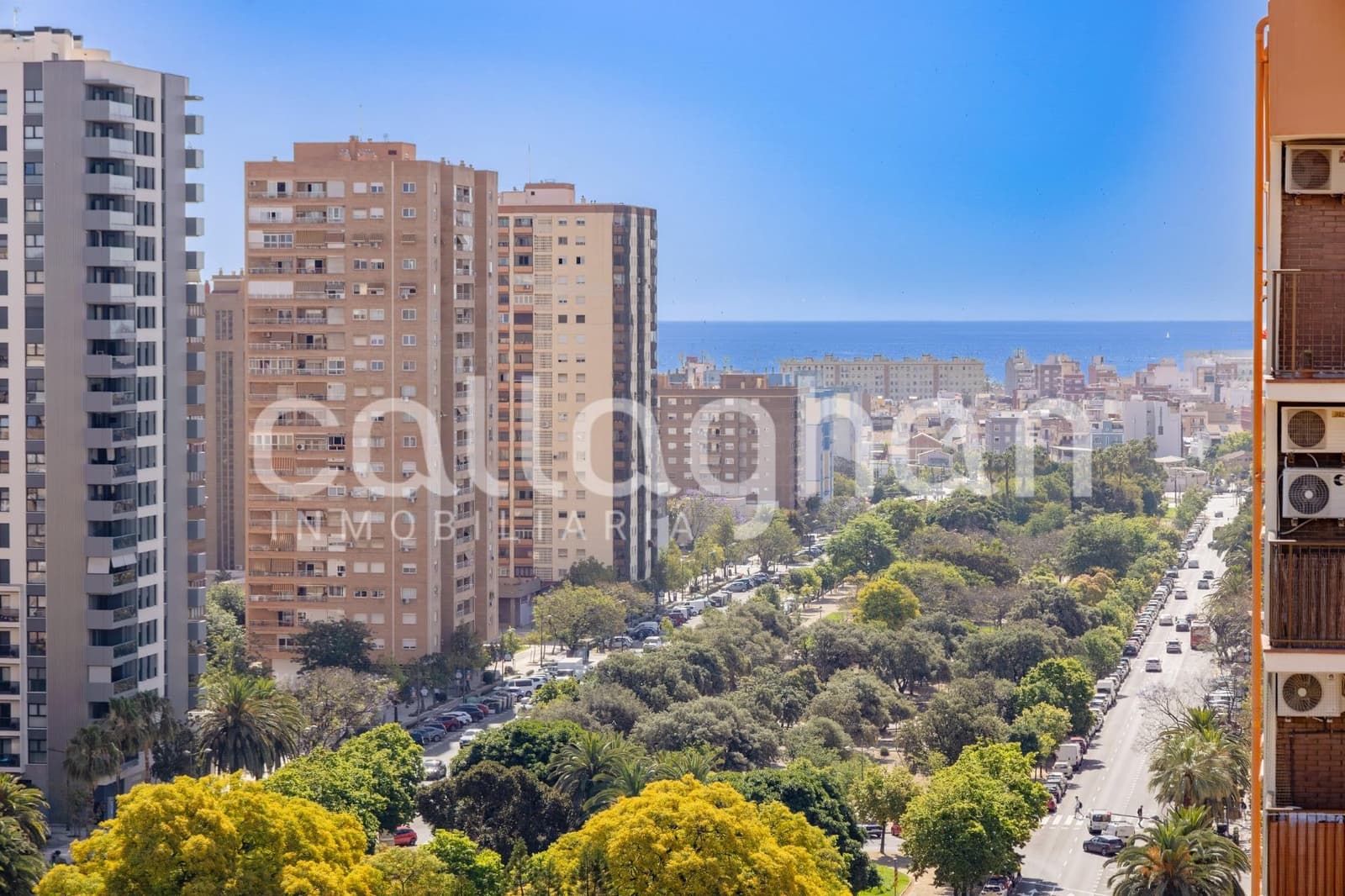 2 sovrum Lägenhet till salu i Valencia stad med garage - 439 000 € (Ref: 9911228)