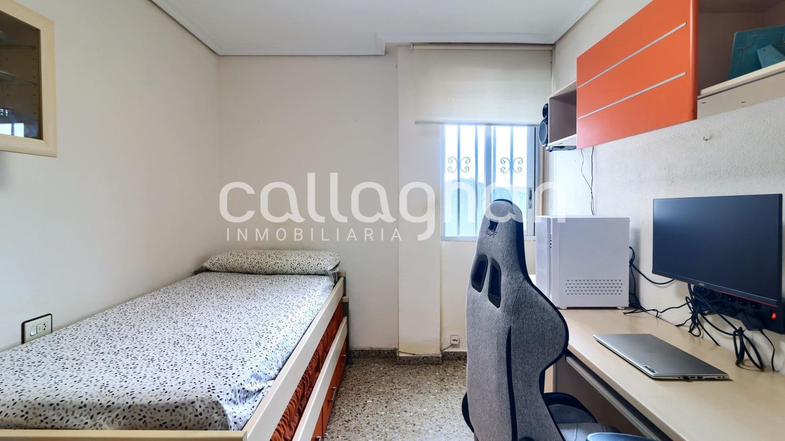 4 bedroom Flat for sale in Chilches with garage - € 138,000 (Ref: 9916041)