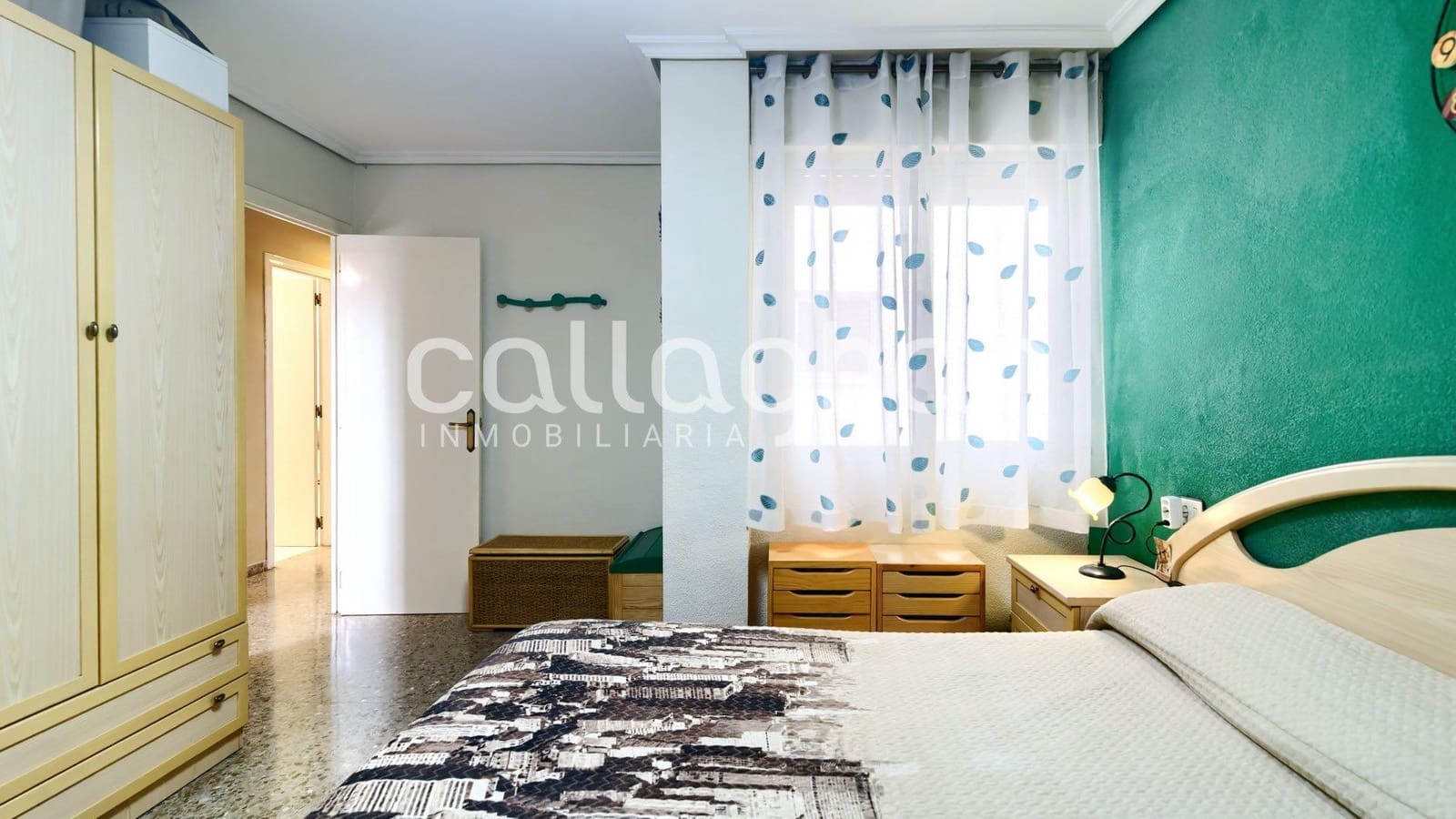 4 bedroom Flat for sale in Chilches with garage - € 138,000 (Ref: 9916041)