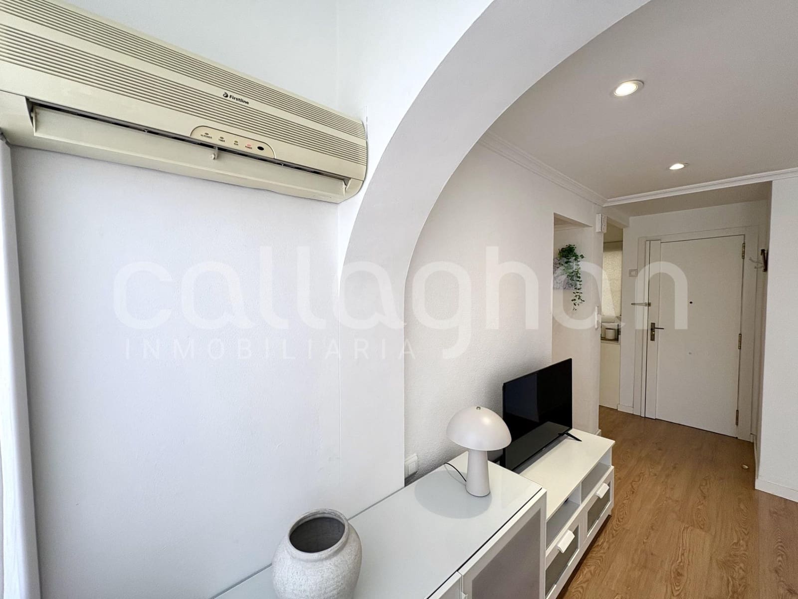Appartement de 2 chambres à louer à Valence ville - 1 250 € (Ref: 9920605)