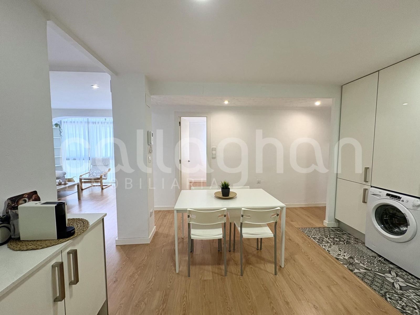 Appartement de 2 chambres à louer à Valence ville - 1 250 € (Ref: 9920605)