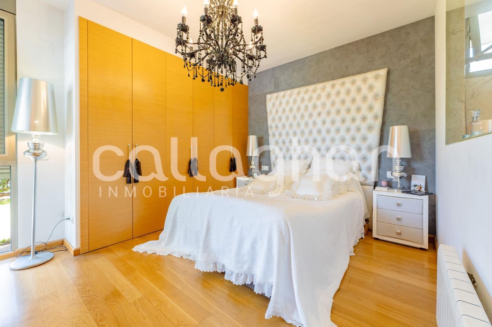 6 bedroom Villa for sale in Betera with pool garage - € 1,490,000 (Ref: 9920607)