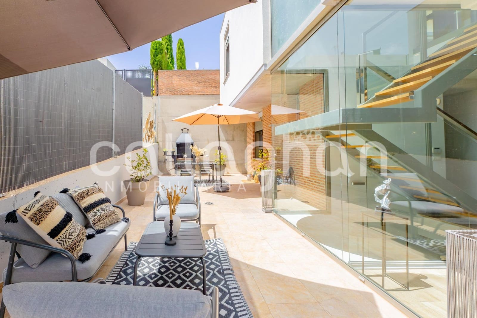 6 bedroom Villa for sale in Betera with pool garage - € 1,490,000 (Ref: 9920607)