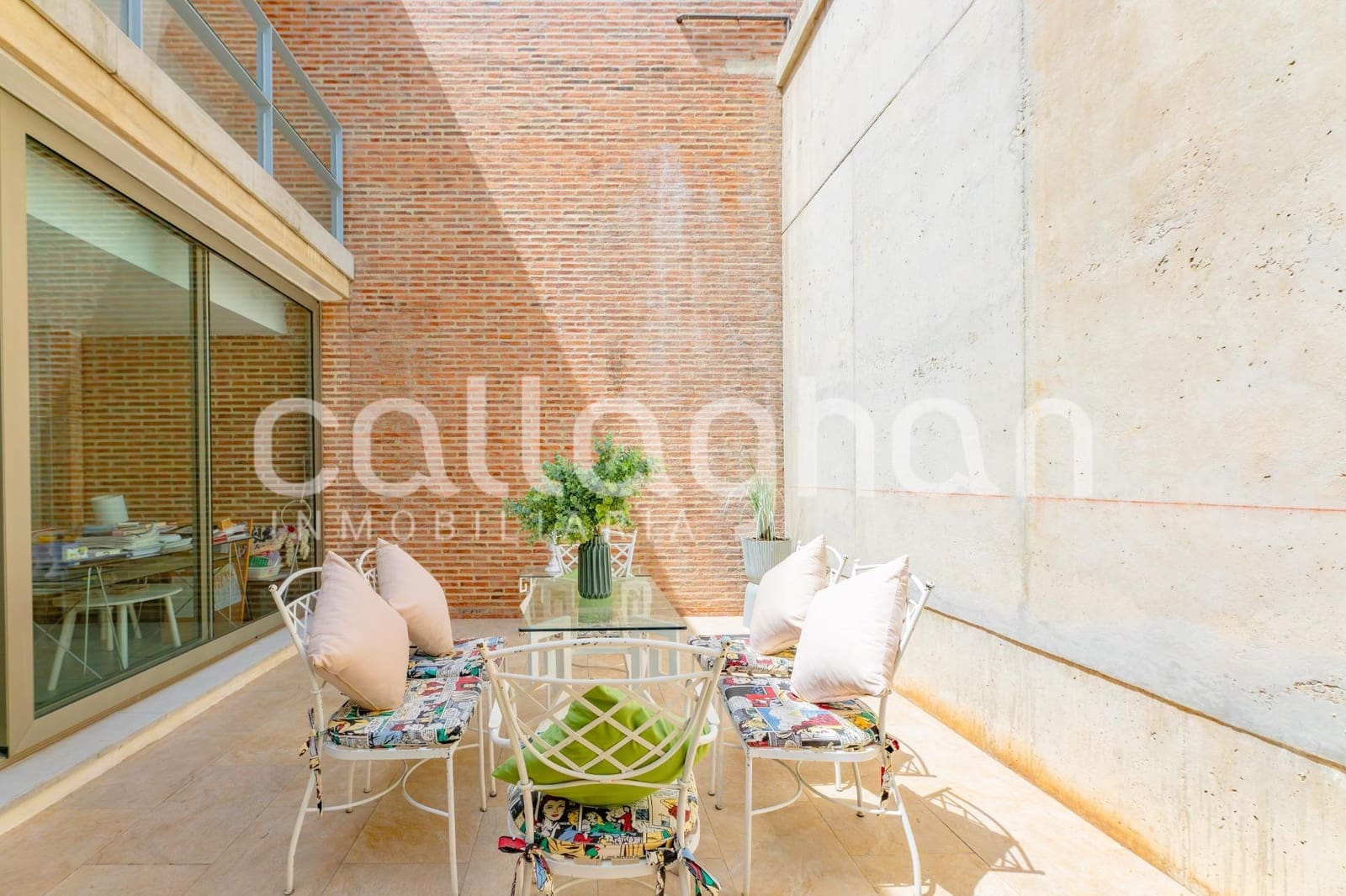 6 bedroom Villa for sale in Betera with pool garage - € 1,490,000 (Ref: 9920607)