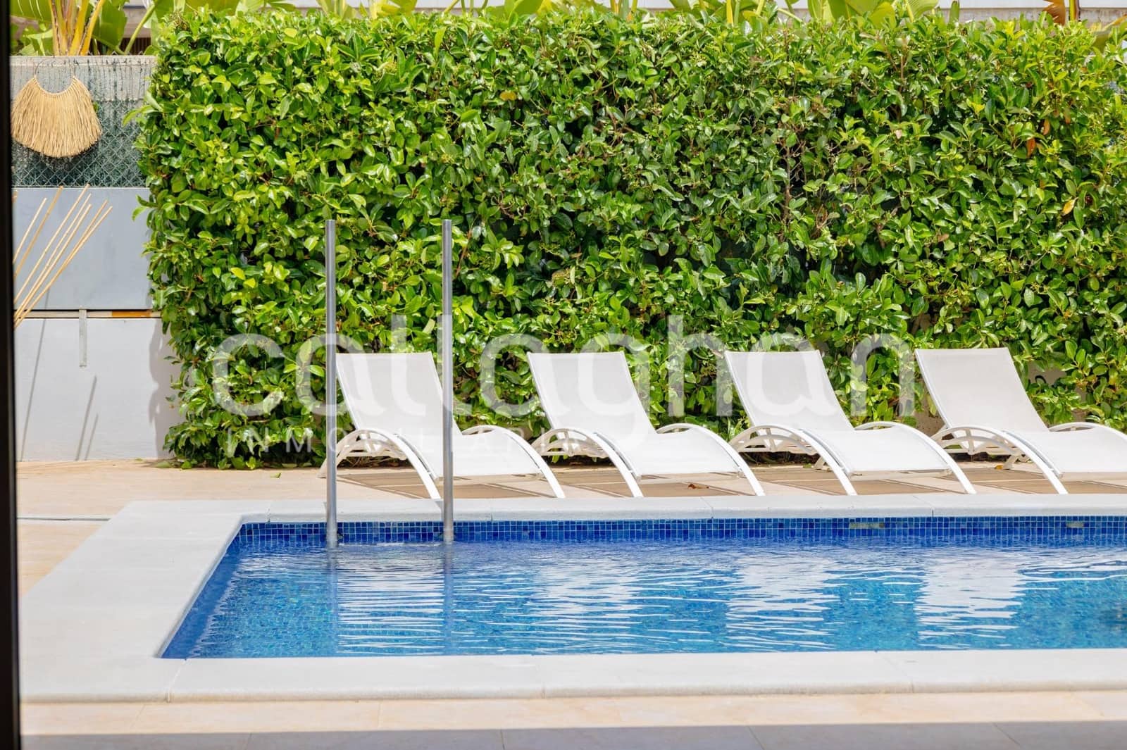 6 bedroom Villa for sale in Betera with pool garage - € 1,490,000 (Ref: 9920607)