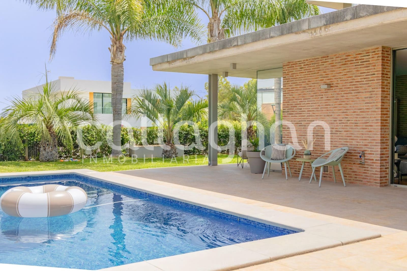 6 bedroom Villa for sale in Betera with pool garage - € 1,490,000 (Ref: 9920607)