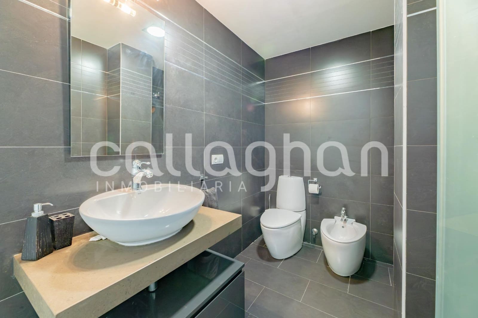 6 bedroom Villa for sale in Betera with pool garage - € 1,490,000 (Ref: 9920607)