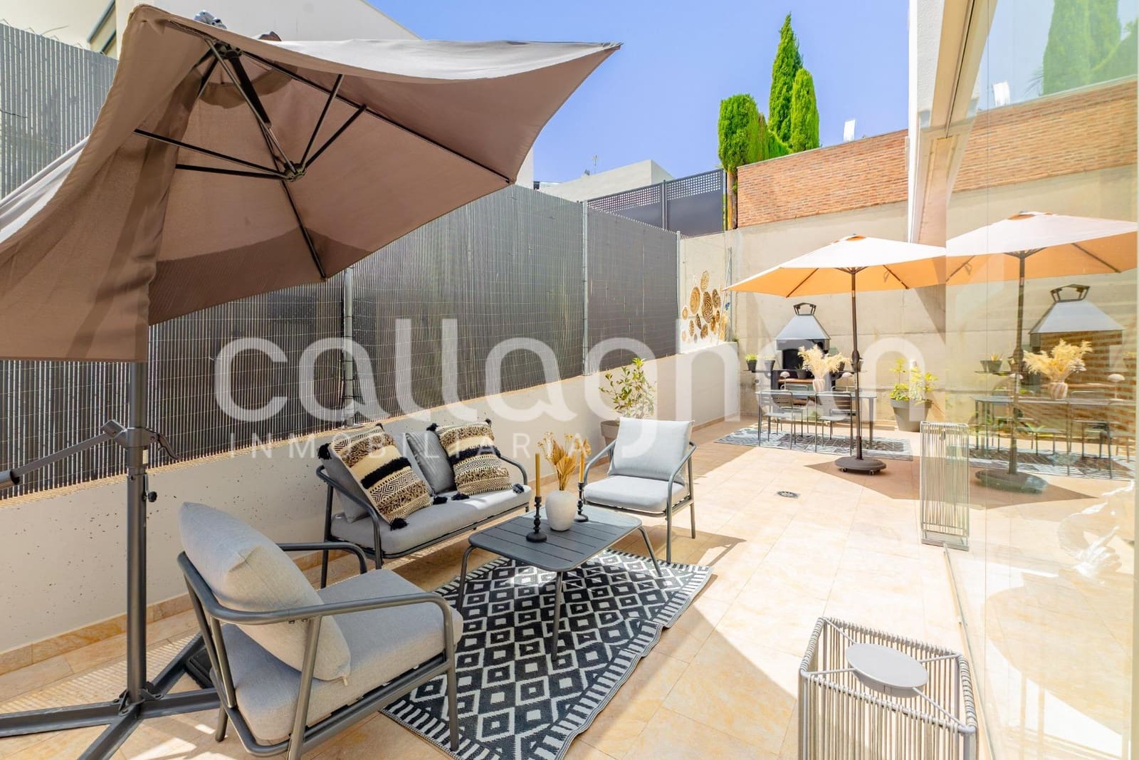 6 bedroom Villa for sale in Betera with pool garage - € 1,490,000 (Ref: 9920607)