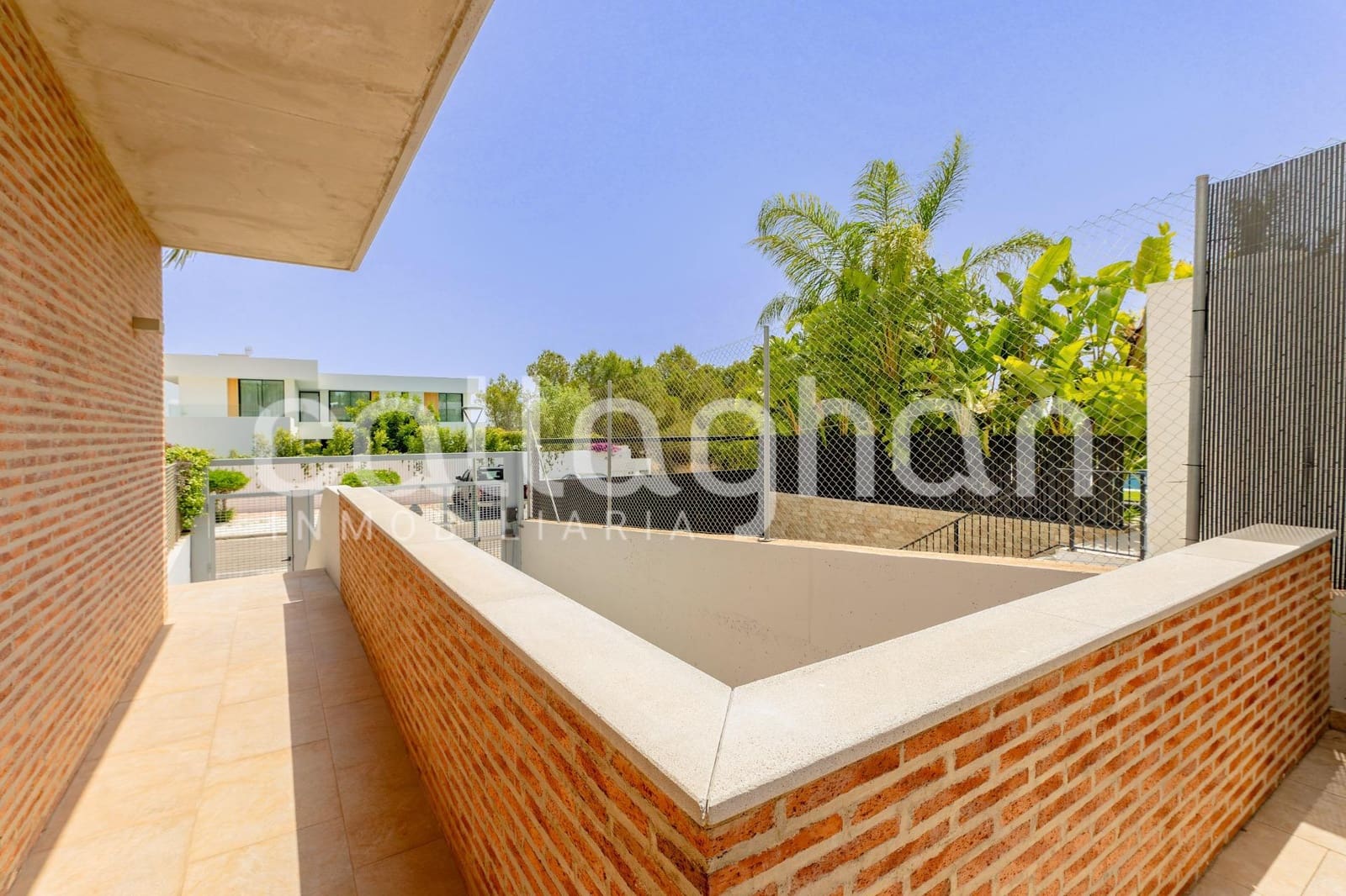 6 bedroom Villa for sale in Betera with pool garage - € 1,490,000 (Ref: 9920607)