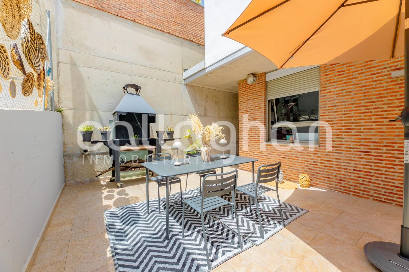 6 bedroom Villa for sale in Betera with pool garage - € 1,490,000 (Ref: 9920607)