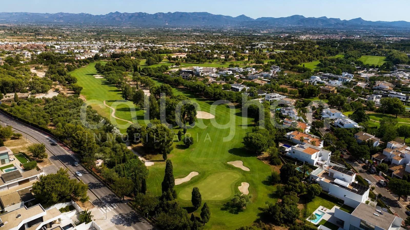 6 bedroom Villa for sale in Betera with pool garage - € 1,490,000 (Ref: 9920607)