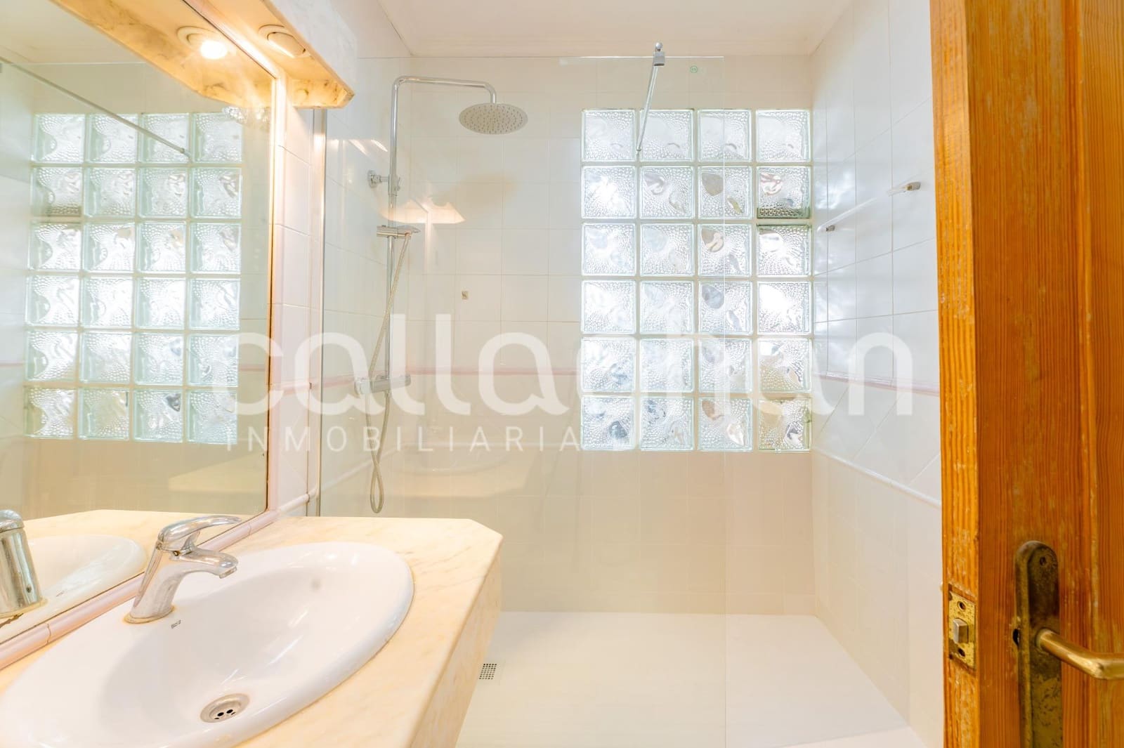 2 Zimmer Wohnung zu vermieten in Valencia Stadt - 1.200 € (Ref: 9927623)