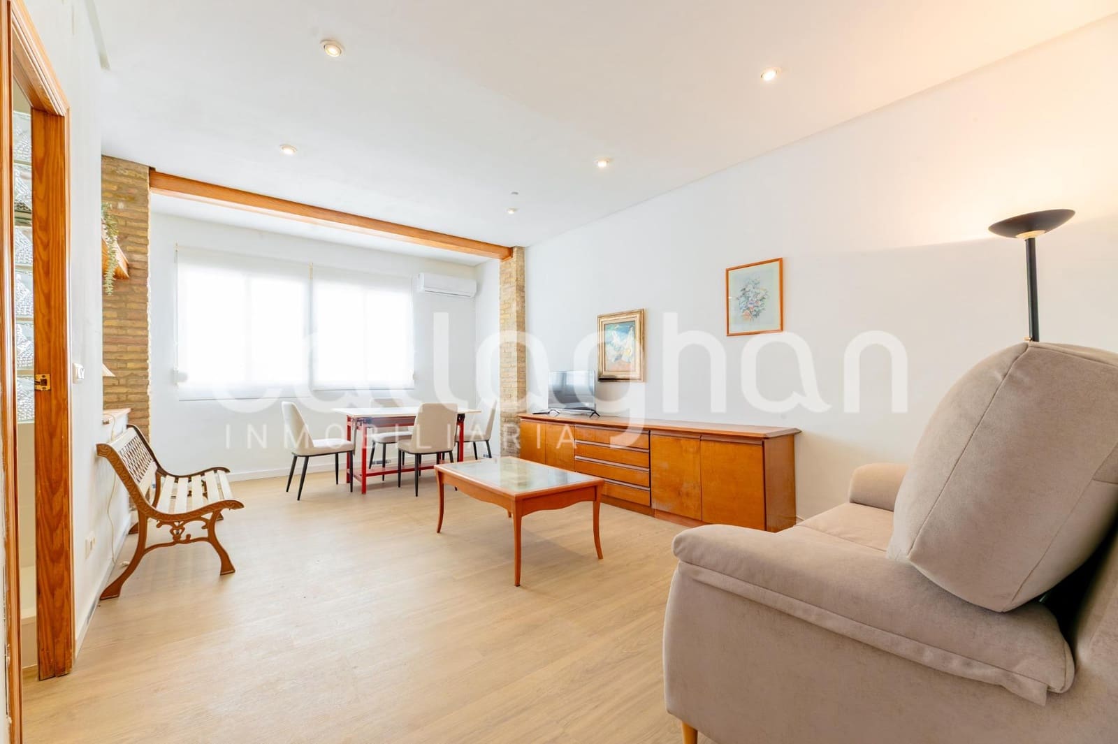 2 Zimmer Wohnung zu vermieten in Valencia Stadt - 1.200 € (Ref: 9927623)
