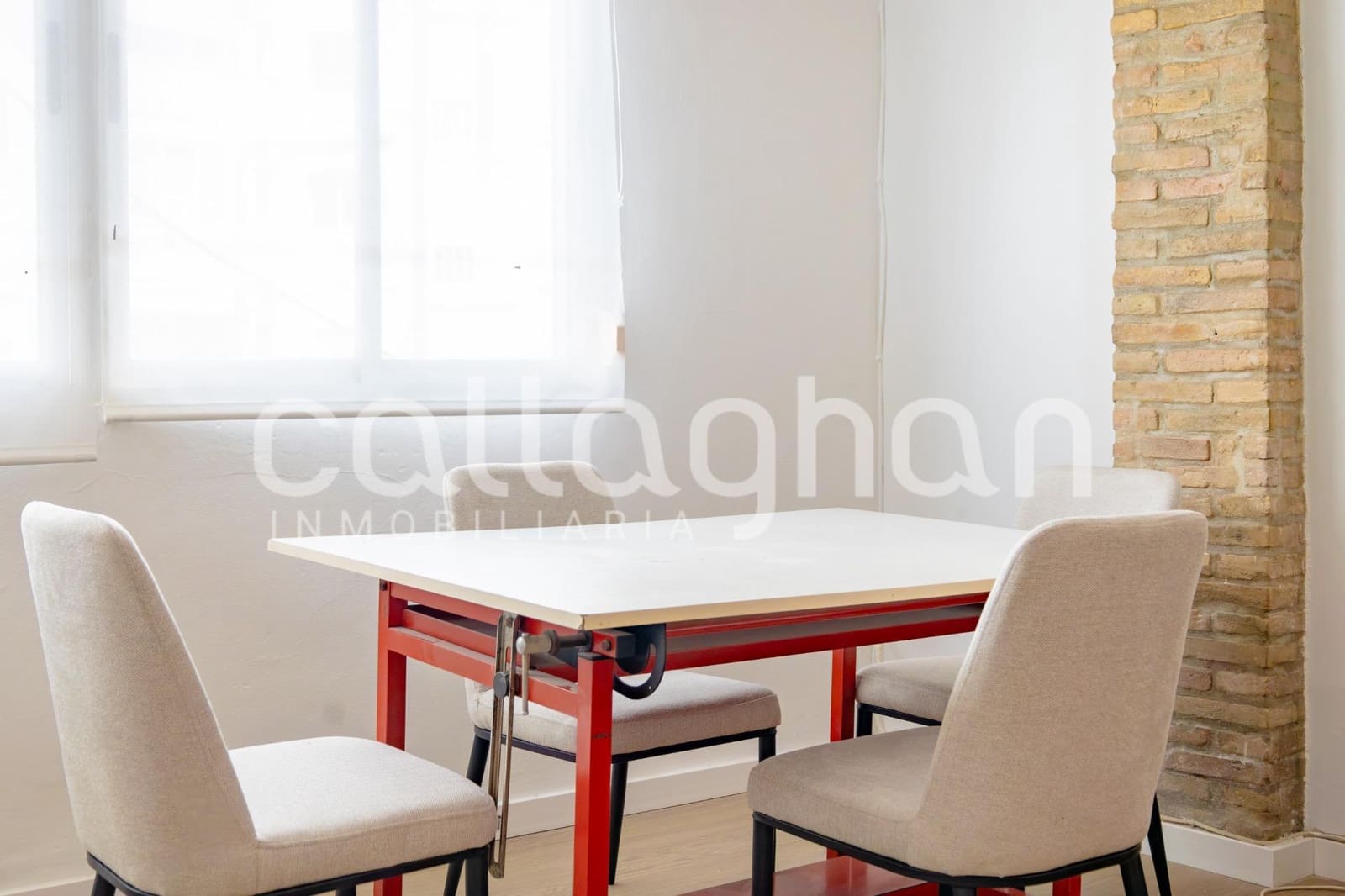 2 Zimmer Wohnung zu vermieten in Valencia Stadt - 1.200 € (Ref: 9927623)