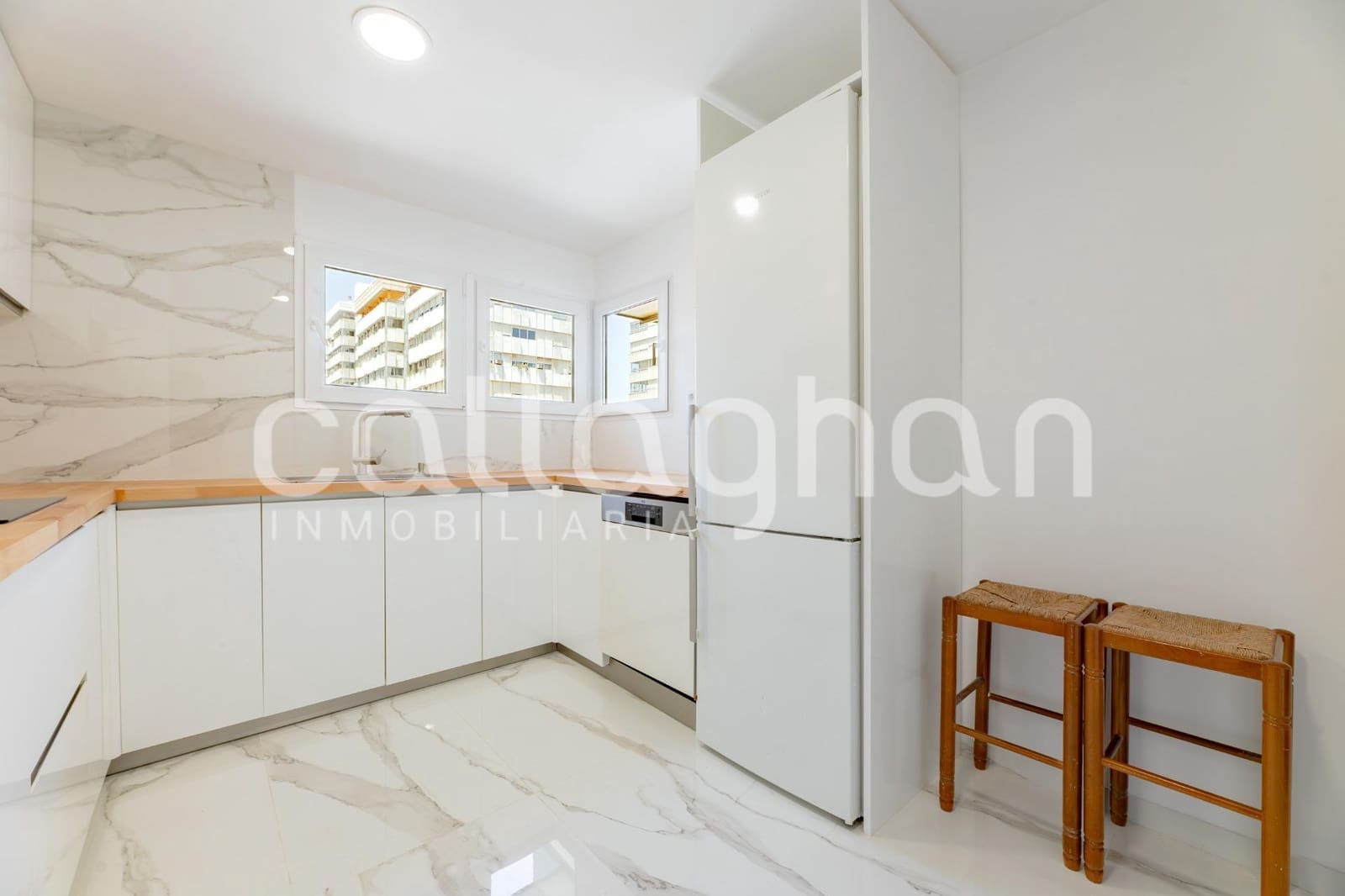 4 soveværelse Lejlighed til salg i Valencia by med garage - € 695.000 (Ref: 9927624)