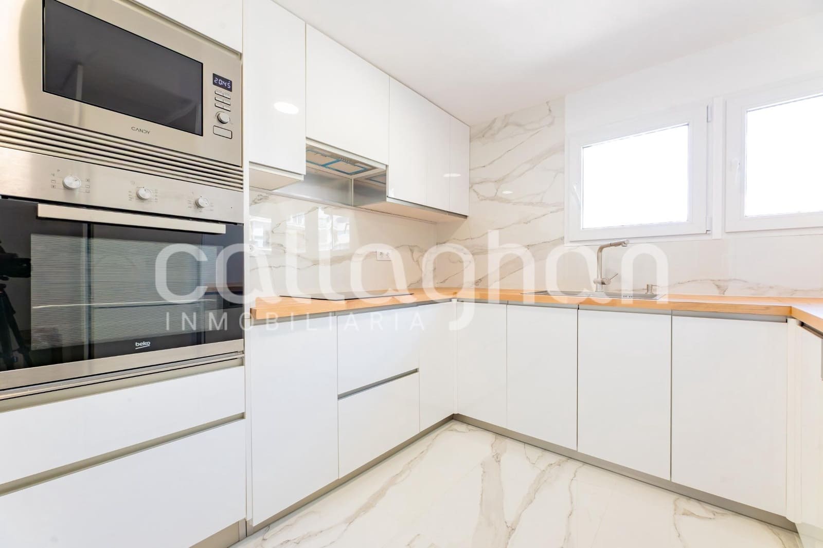 4 soveværelse Lejlighed til salg i Valencia by med garage - € 695.000 (Ref: 9927624)