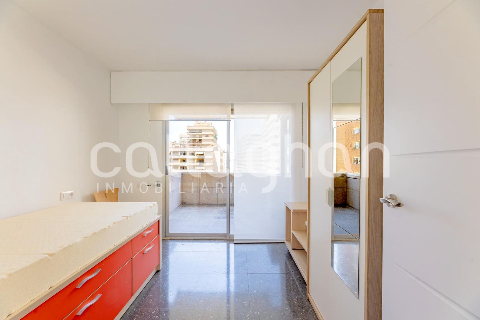4 soveværelse Lejlighed til salg i Valencia by med garage - € 695.000 (Ref: 9927624)